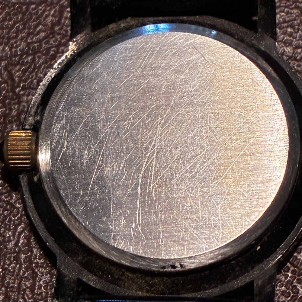Women's Black and Gold Quartz Watch - Picture 13 of 15